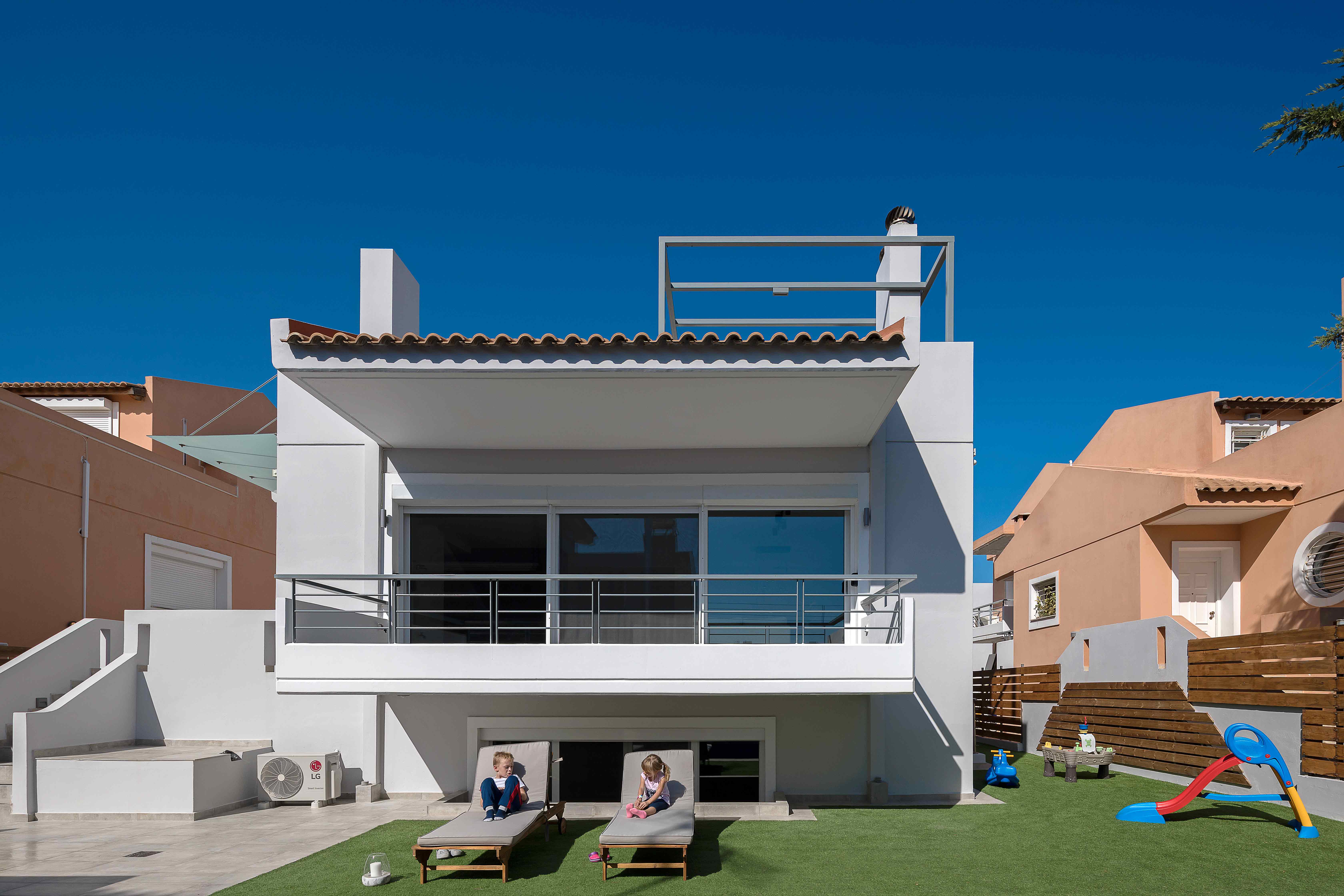 Ανακαίνιση κατοικίας 4 επιπέδων στη Βάρη